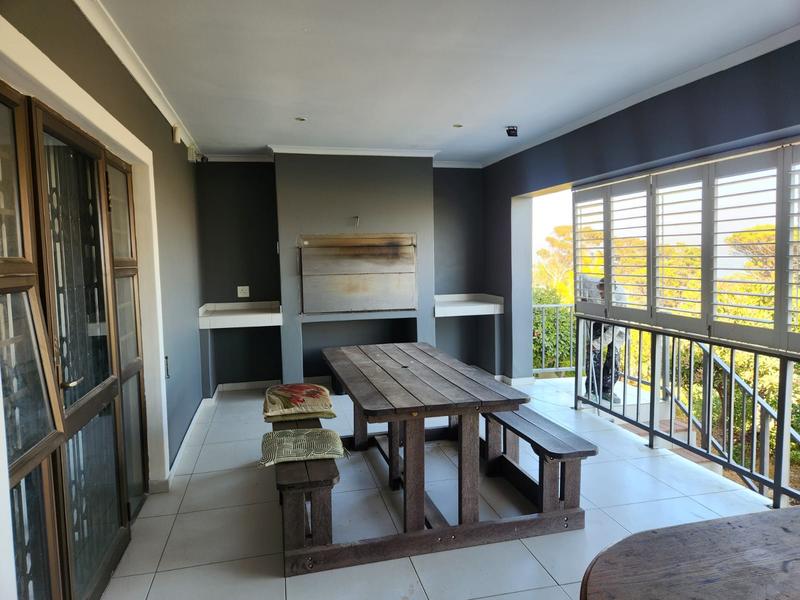 To Let 3 Bedroom Property for Rent in Mountainside Western Cape